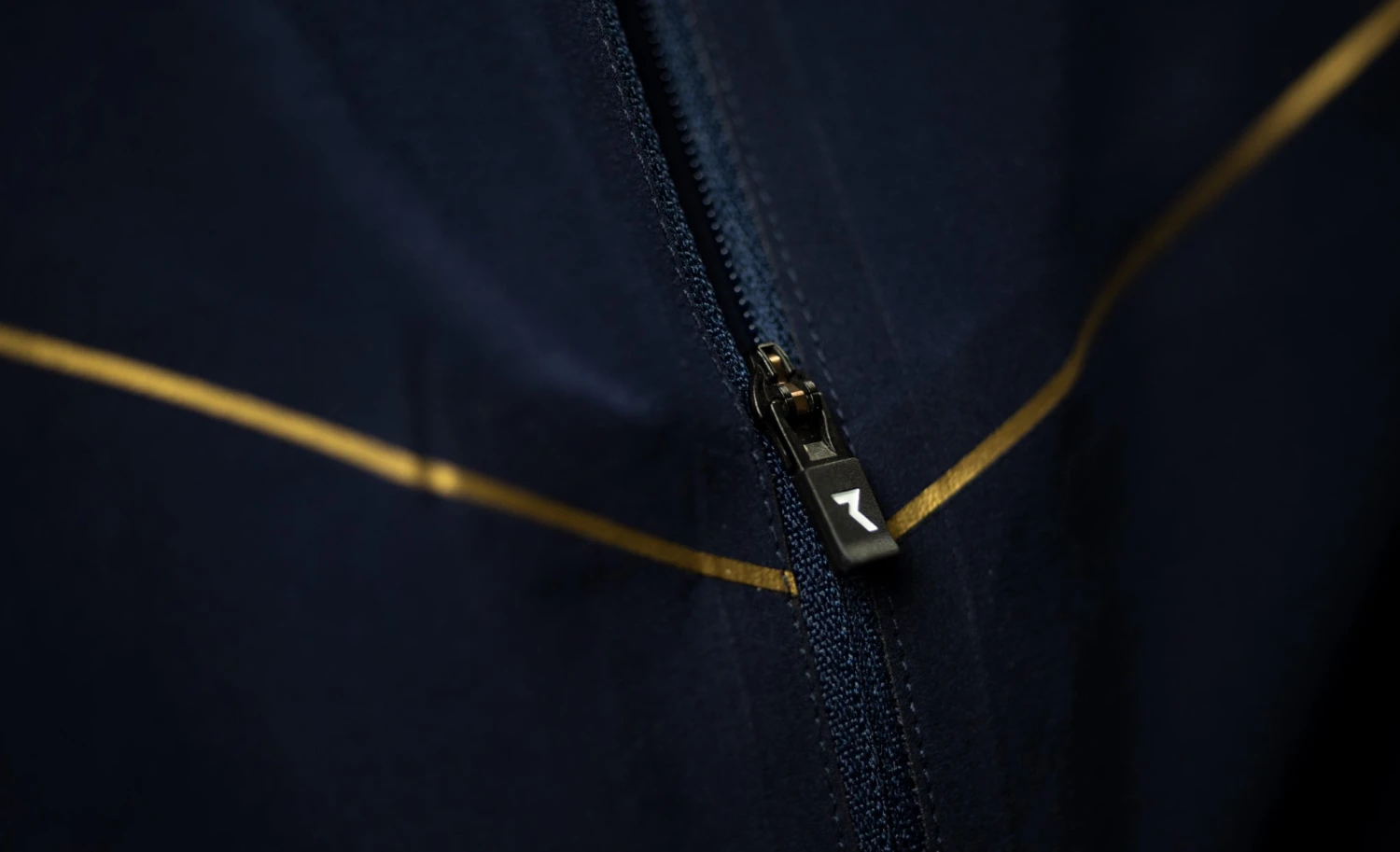 Ryzon New Arrivals Myth Aero Sleeve Tri Race Suit