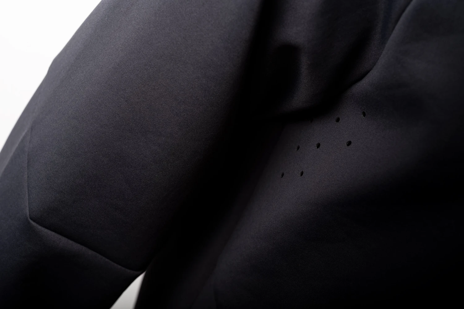 Ryzon Eclipse Graphene Shell Hooded Sweater